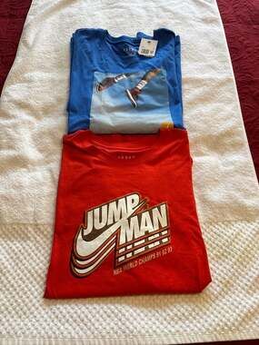 Lot of 2 Jordan Jumpman Men's Graphic T-Shirts (1 NWT) Size XXL